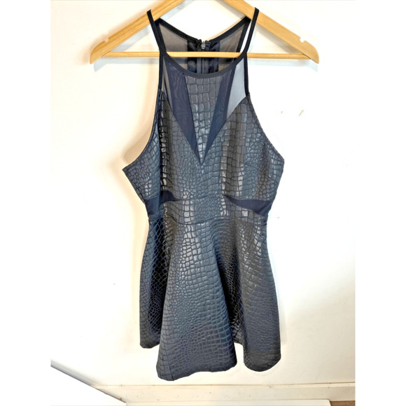 ASTR Fit & Flare Dress Black Mesh Shake Skin Textured Sleeveless womans Medium - Picture 2 of 15